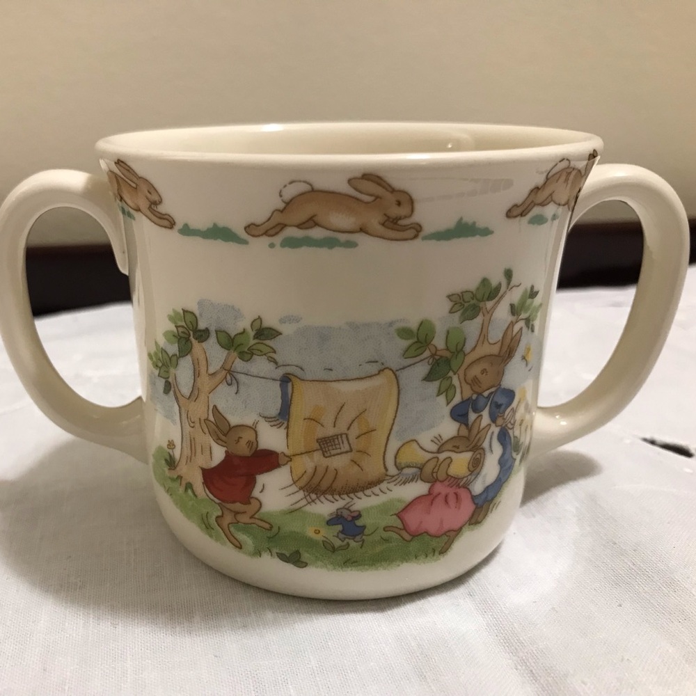 Royal Doulton Bunnykins House Cleaning Mug